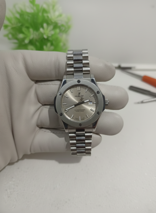 Hublot 01 Hublot Classic Fusion - Timeless Steel Elegance