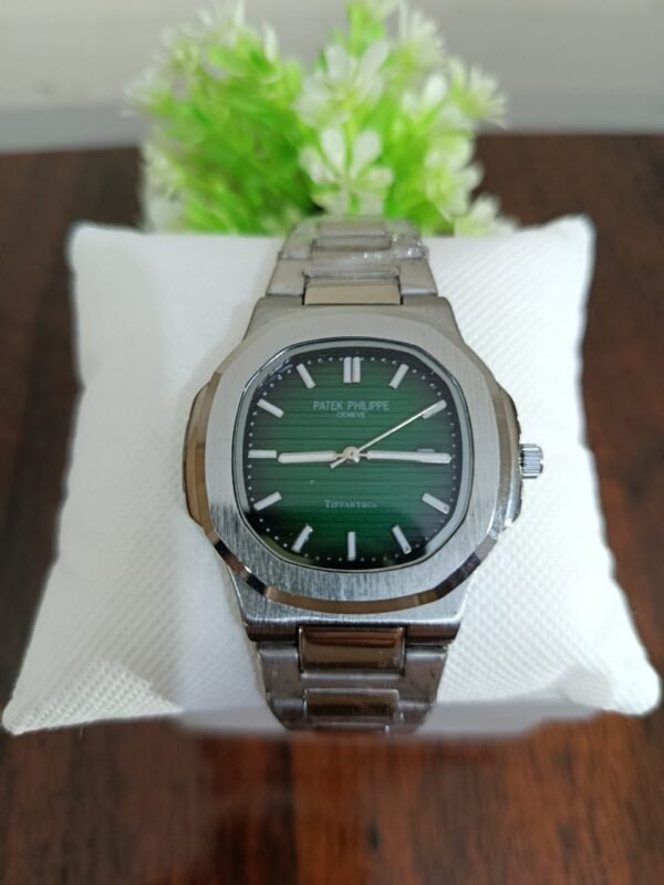 Patek Philippe Nautilus | Two Tone Green