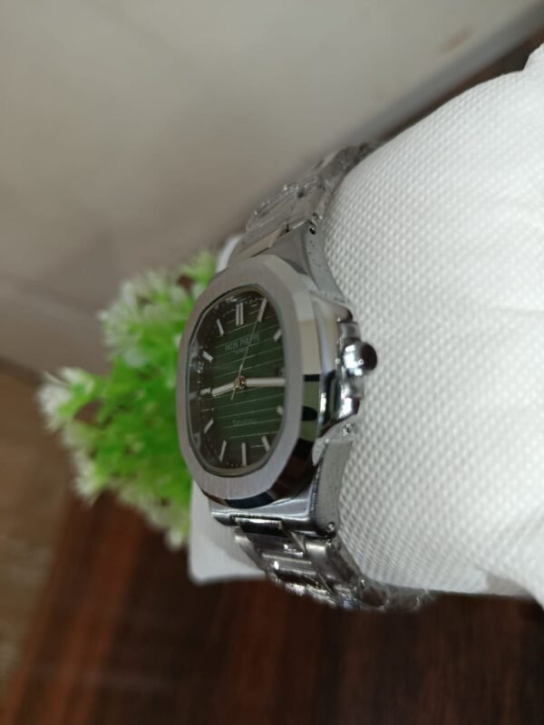 Patek Philippe Nautilus | Two Tone Green
